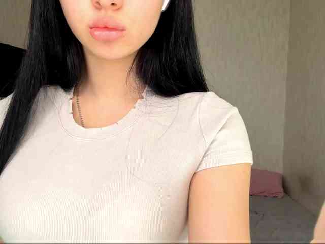 AyanaYeats webcam