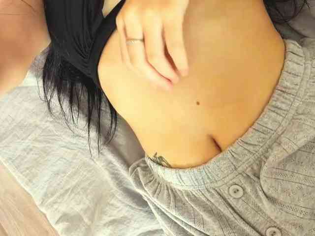 AyanaYeats webcam