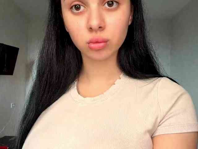 AyanaYeats webcam