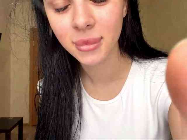 AyanaYeats webcam
