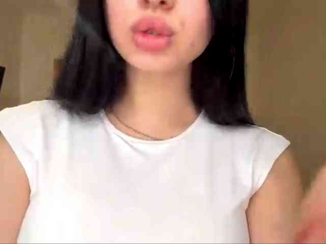 AyanaYeats webcam