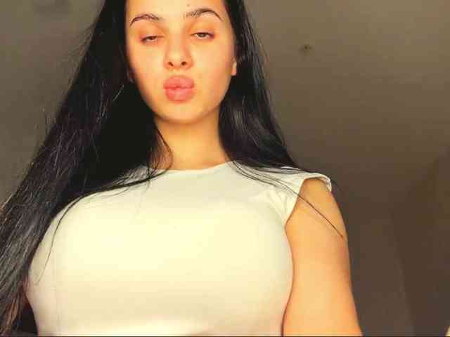AyanaYeats webcam