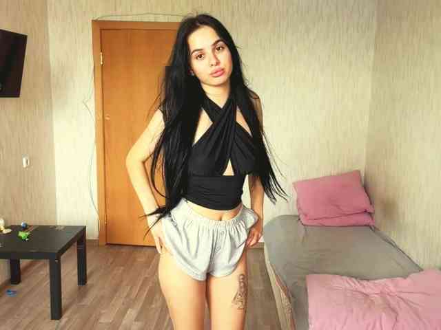 AyanaYeats webcam