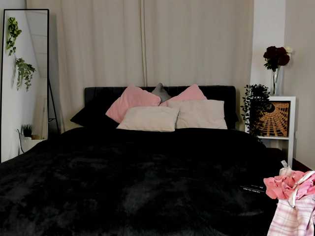 MikaMoony live cam on BongaCams