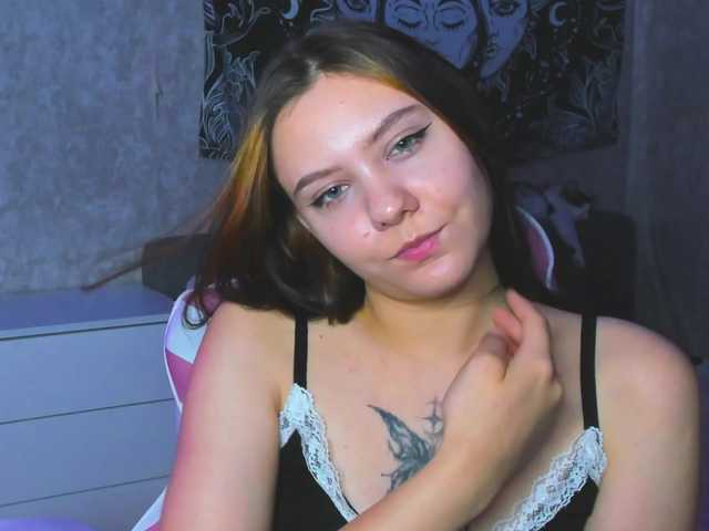 MikaMoony live cam on BongaCams