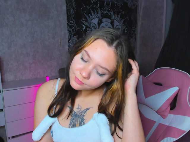 MikaMoony live cam on BongaCams