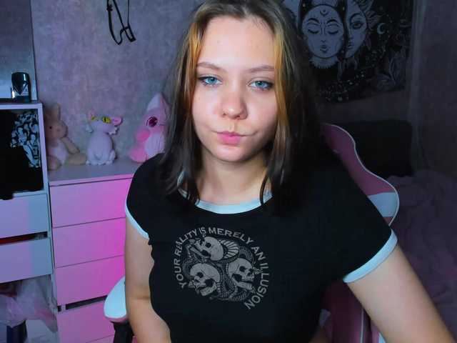 MikaMoony live cam on BongaCams