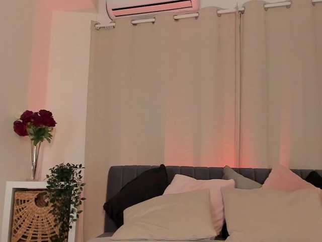 MikaMoony live cam on BongaCams