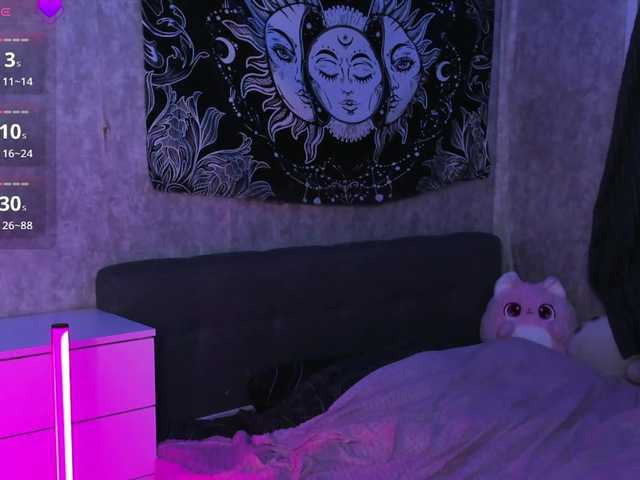 MikaMoony live cam on BongaCams