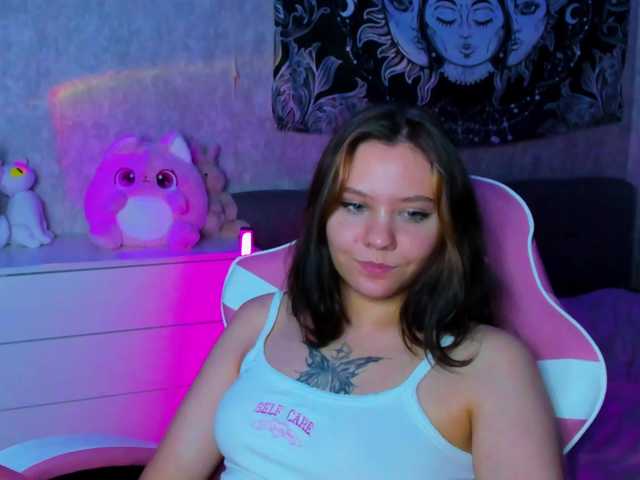MikaMoony live cam on BongaCams