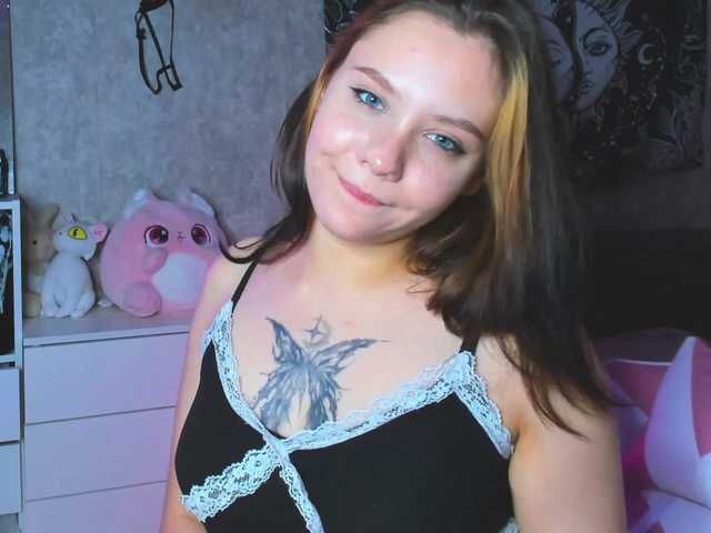 MikaMoony live cam on BongaCams
