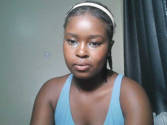 SpiceyNelly1 live cam on BongaCams