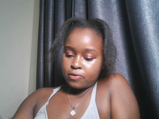 SpiceyNelly1 live cam on BongaCams