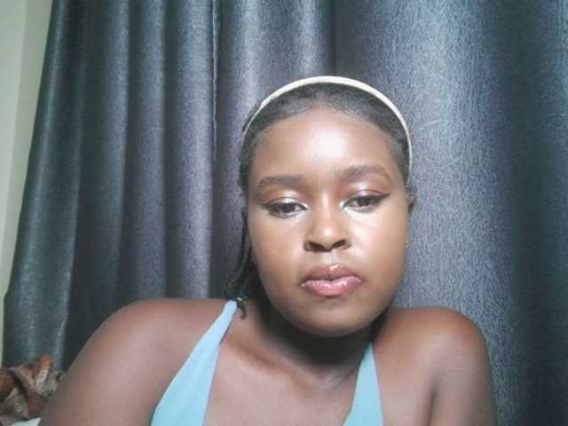 SpiceyNelly1 live cam on BongaCams