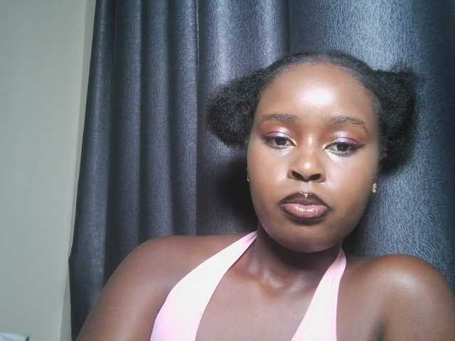 SpiceyNelly1 live cam on BongaCams