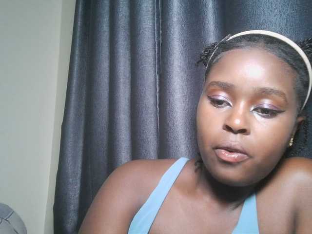 SpiceyNelly1 live cam on BongaCams