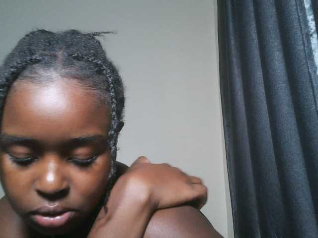 SpiceyNelly1 live cam on BongaCams