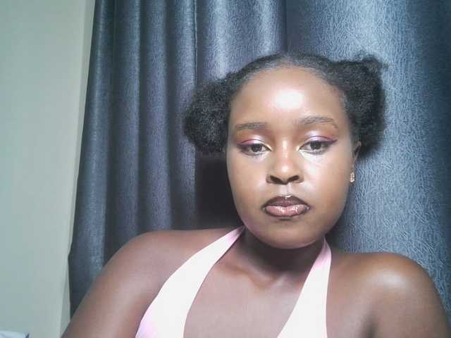 SpiceyNelly1 live cam on BongaCams