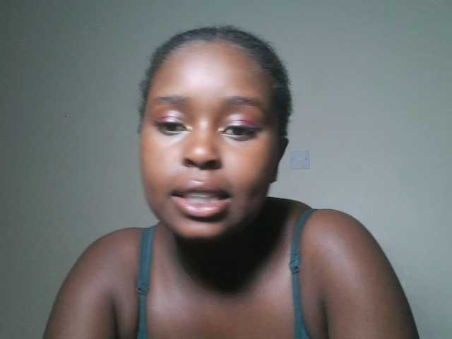 SpiceyNelly1 live cam on BongaCams