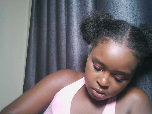 SpiceyNelly1 live cam on BongaCams