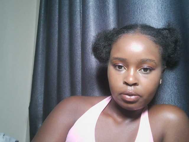 SpiceyNelly1 live cam on BongaCams