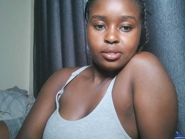SpiceyNelly1 live cam on BongaCams