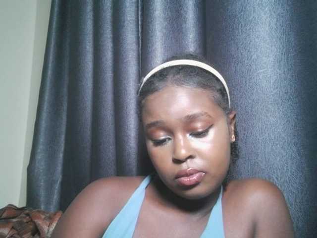 SpiceyNelly1 live cam on BongaCams