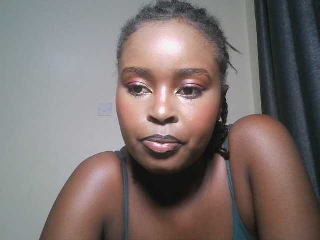 SpiceyNelly1 live cam on BongaCams