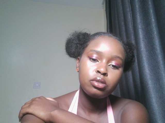 SpiceyNelly1 live cam on BongaCams