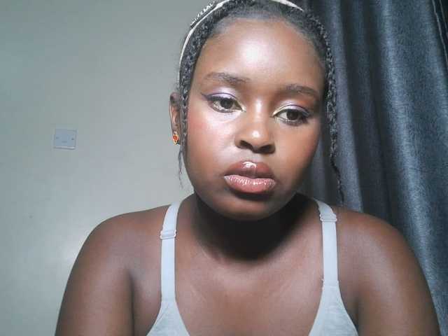 SpiceyNelly1 live cam on BongaCams
