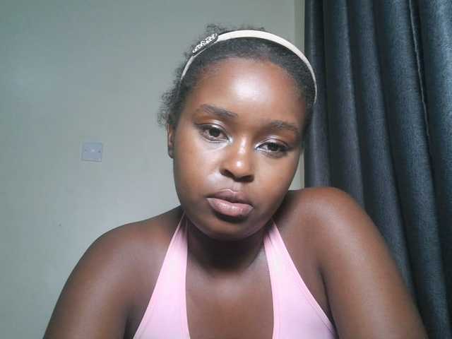 SpiceyNelly1 live cam on BongaCams