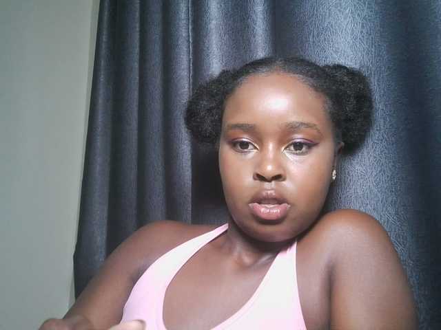 SpiceyNelly1 live cam on BongaCams