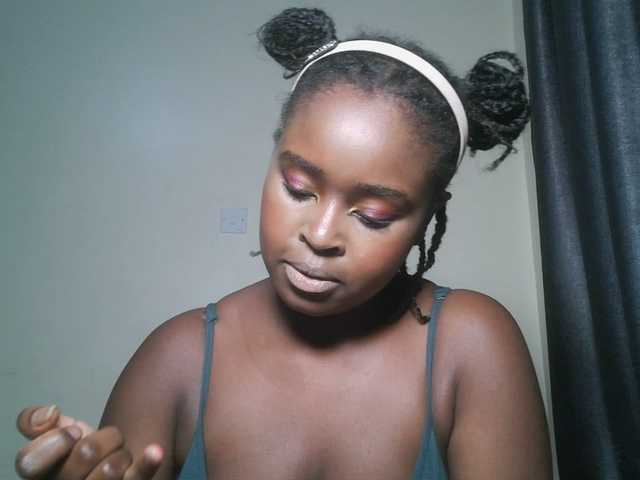 SpiceyNelly1 live cam on BongaCams