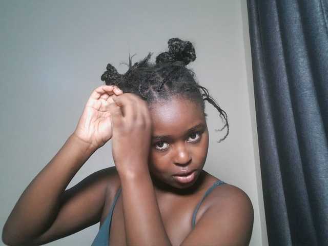 SpiceyNelly1 live cam on BongaCams