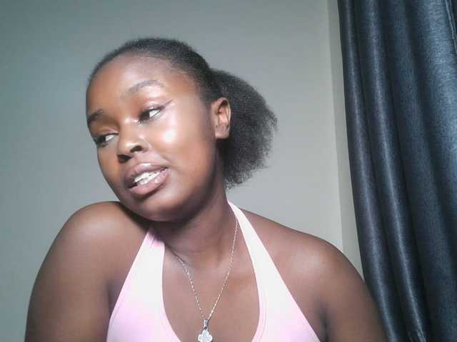 SpiceyNelly1 live cam on BongaCams