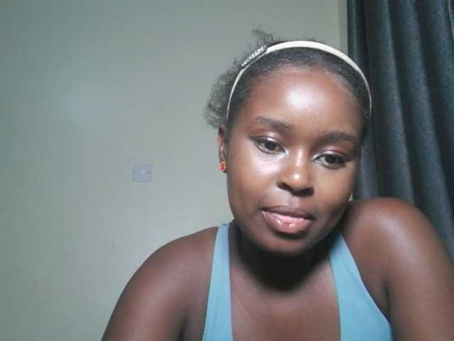 SpiceyNelly1 live cam on BongaCams