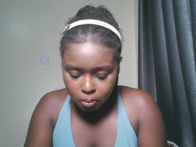 SpiceyNelly1 live cam on BongaCams