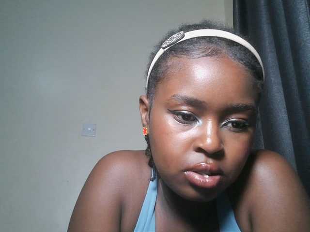 SpiceyNelly1 live cam on BongaCams