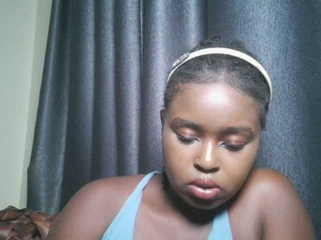 SpiceyNelly1 live cam on BongaCams