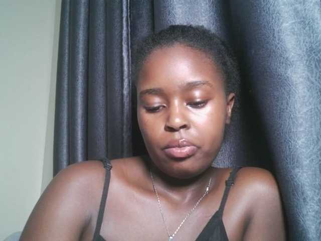 SpiceyNelly1 live cam on BongaCams