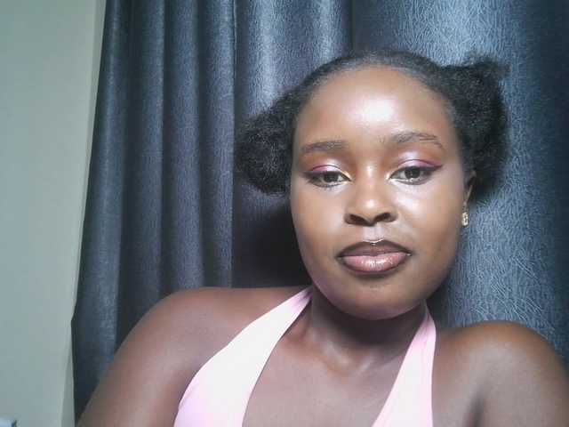 SpiceyNelly1 live cam on BongaCams