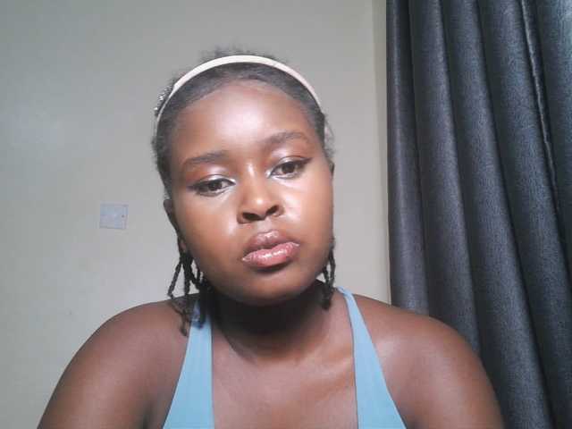 SpiceyNelly1 live cam on BongaCams