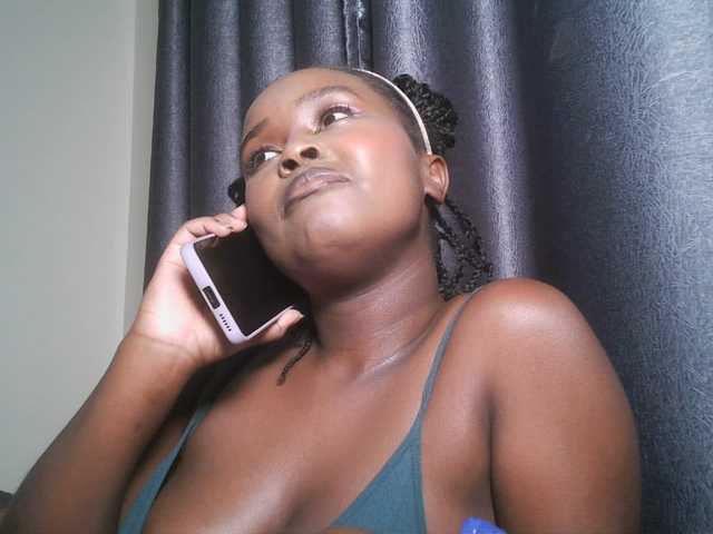 SpiceyNelly1 live cam on BongaCams