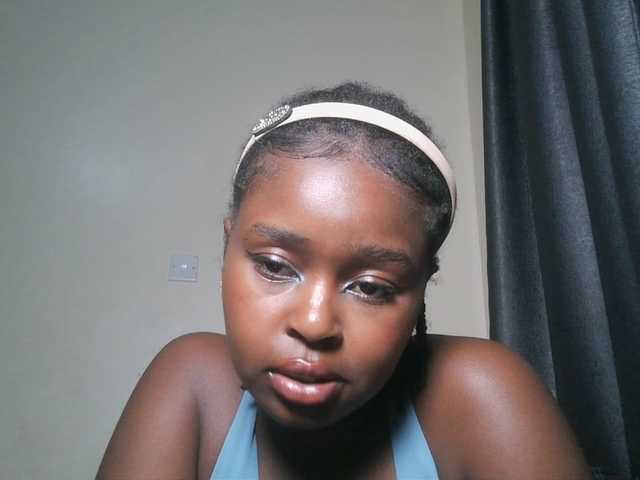 SpiceyNelly1 live cam on BongaCams