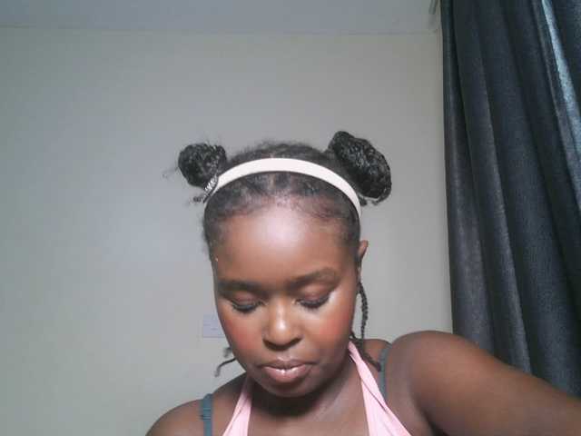 SpiceyNelly1 live cam on BongaCams
