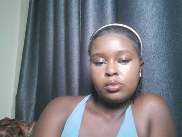 SpiceyNelly1 live cam on BongaCams