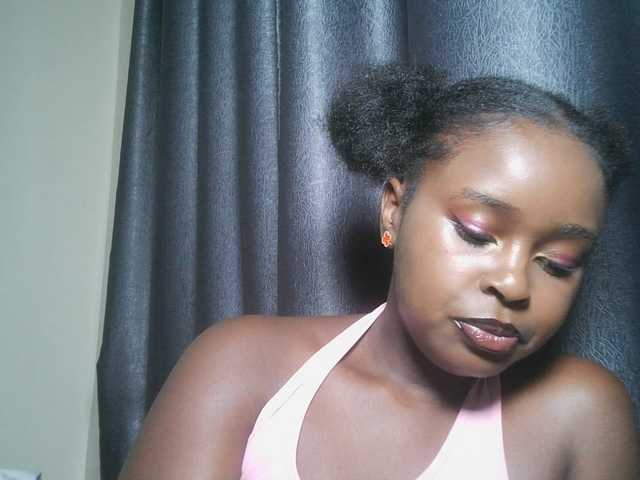 SpiceyNelly1 live cam on BongaCams
