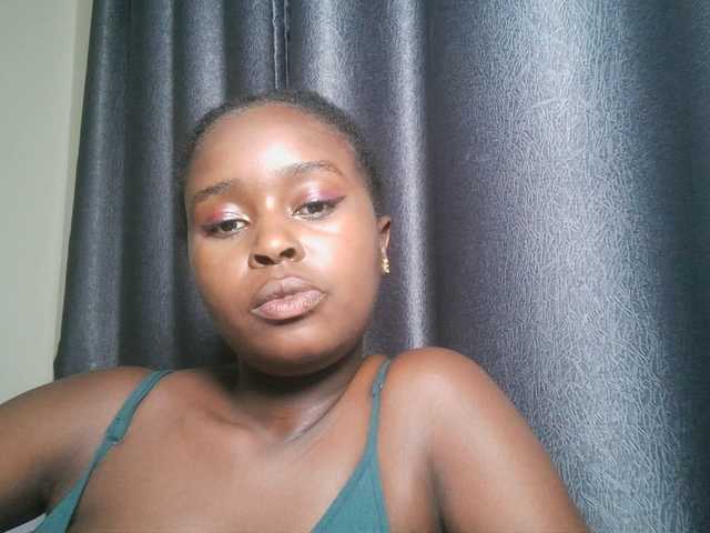 SpiceyNelly1 live cam on BongaCams