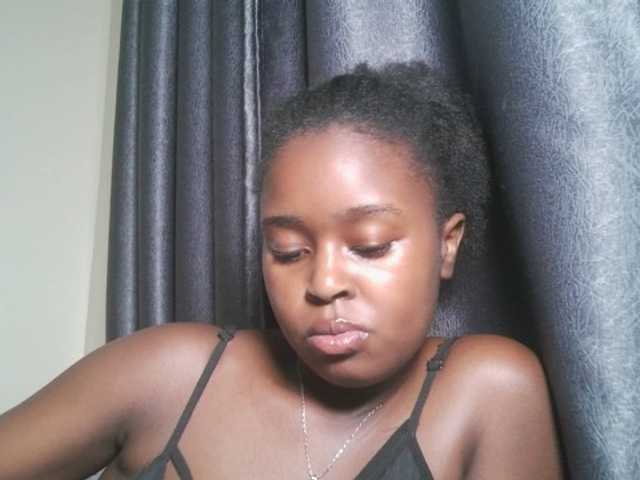 SpiceyNelly1 live cam on BongaCams
