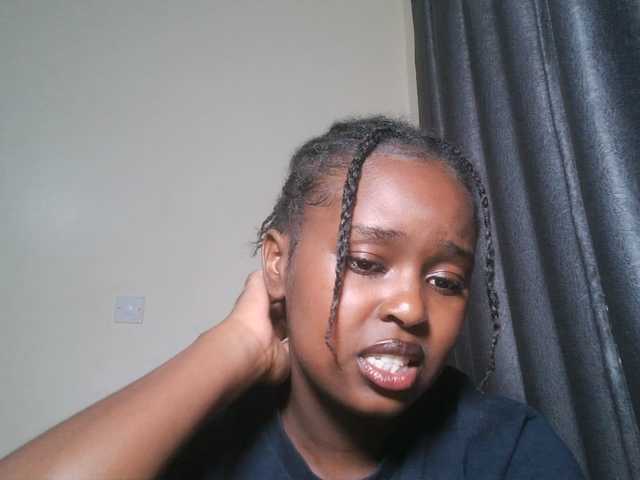 SpiceyNelly1 live cam on BongaCams